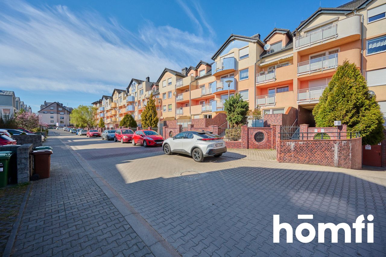 Sunny 2-room apartment with two balconies at Osiedle Morelowe, Muchobór Wielki - Apartment - Sale - Wrocław, Fabryczna / Muchobór Wielki