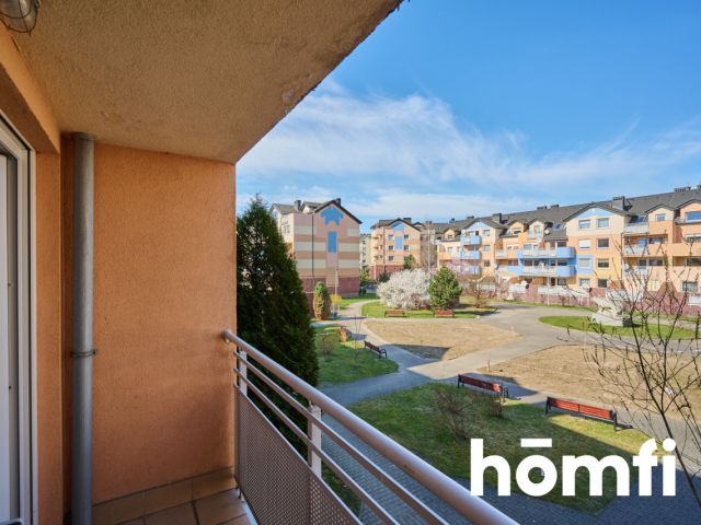 Sunny 2-room apartment with two balconies at Osiedle Morelowe, Muchobór Wielki - Apartment - Sale - Wrocław, Fabryczna / Muchobór Wielki