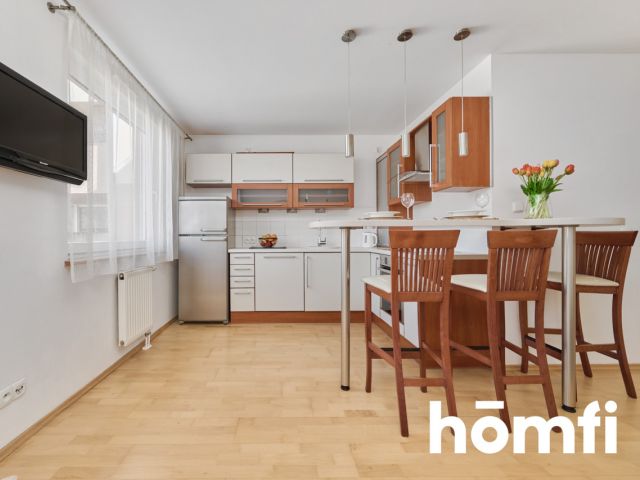 Sunny 2-room apartment with two balconies at Osiedle Morelowe, Muchobór Wielki - Apartment - Sale - Wrocław, Fabryczna / Muchobór Wielki