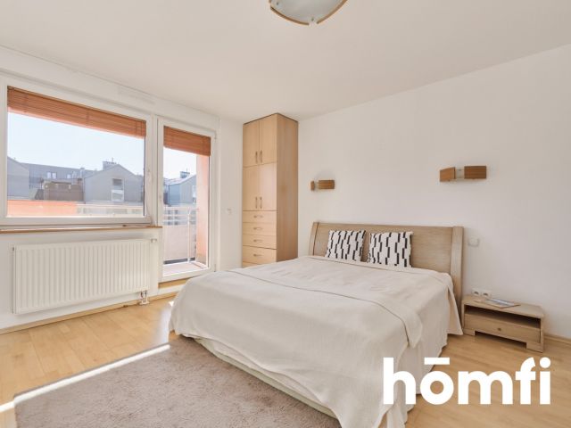 Sunny 2-room apartment with two balconies at Osiedle Morelowe, Muchobór Wielki - Apartment - Sale - Wrocław, Fabryczna / Muchobór Wielki