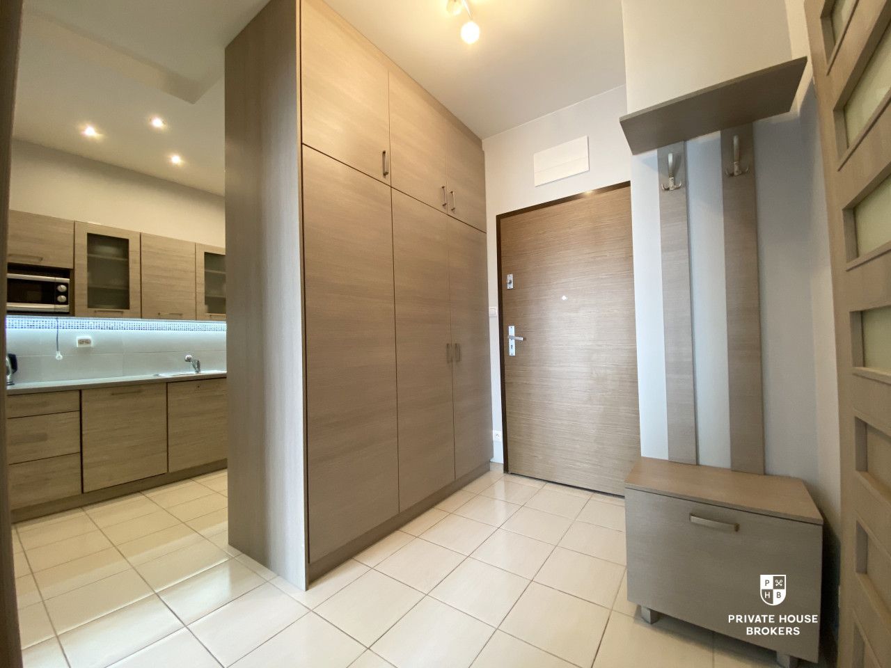 Comfortable apartment in a new development NOVUM - Apartment - Rent - Kraków, Śródmieście / Rakowice