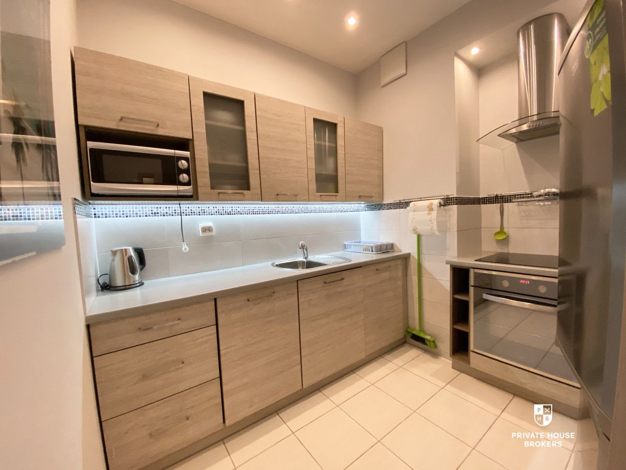 Comfortable apartment in a new development NOVUM - Apartment - Rent - Kraków, Śródmieście / Rakowice