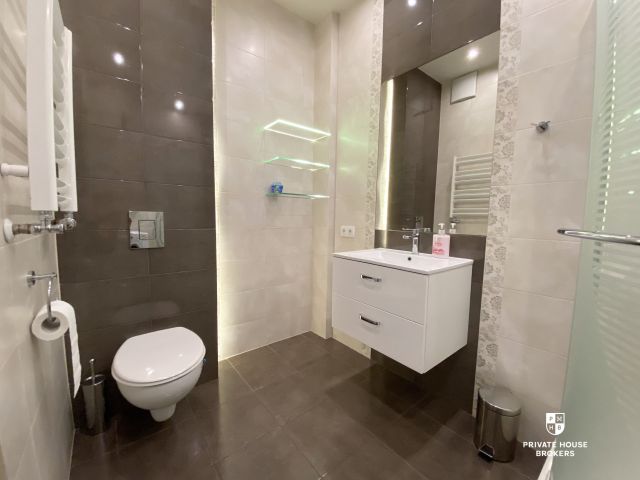 Comfortable apartment in a new development NOVUM - Apartment - Rent - Kraków, Śródmieście / Rakowice