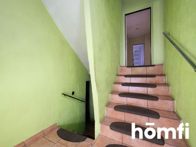 SINGLE-FAMILY HOUSE IN A QUIET NEIGHBORHOOD IN NEED OF RENOVATION - House - Sale - Wielicki, Niepołomice