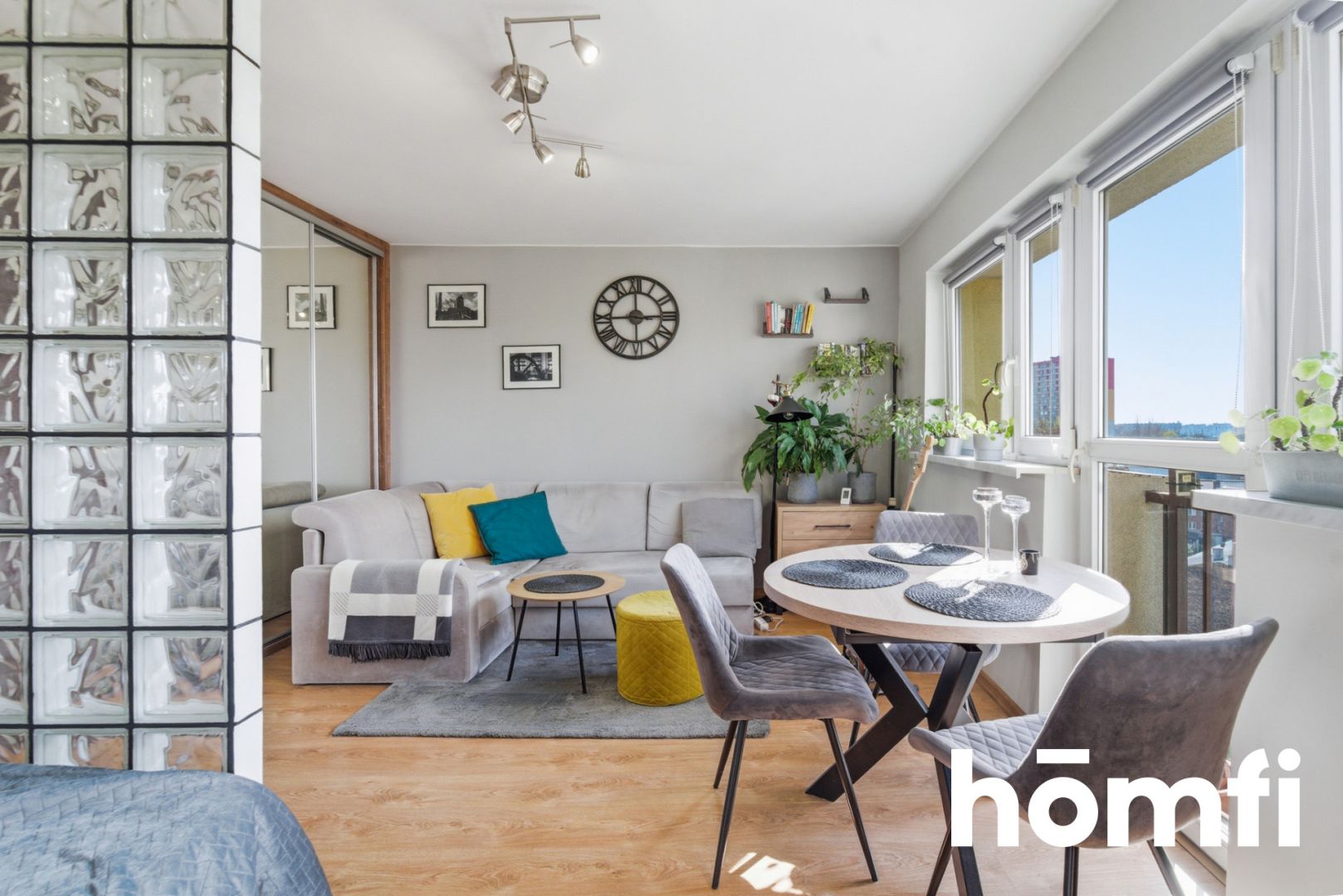 Sunny Downtown Studio in Sosnowiec - Квартира - Продаж - Sosnowiec, Centrum