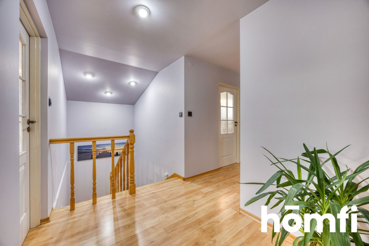 NIE ZNAJDZIESZ LEPIEJ ZLOKALIZOWANEJ SZEREGÓWKI Z GARAŻEM I OGRÓDKIEM - Dom - Sprzedaż - Rzeszów, Franciszka Kotuli