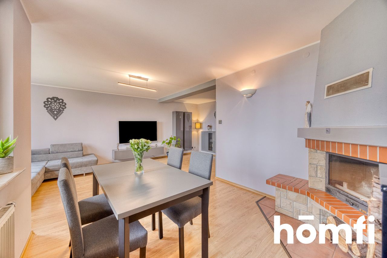 NIE ZNAJDZIESZ LEPIEJ ZLOKALIZOWANEJ SZEREGÓWKI Z GARAŻEM I OGRÓDKIEM - Dom - Sprzedaż - Rzeszów, Franciszka Kotuli