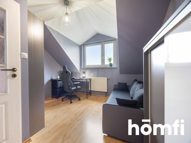 YOU WON'T FIND A BETTER LOCATED RETAIL HOUSE WITH A GARAGE AND GARDEN - Дім - Продаж - Rzeszów, Franciszka Kotuli