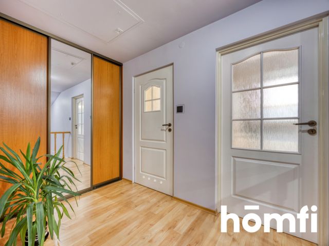 YOU WON'T FIND A BETTER LOCATED RETAIL HOUSE WITH A GARAGE AND GARDEN - Дім - Продаж - Rzeszów, Franciszka Kotuli