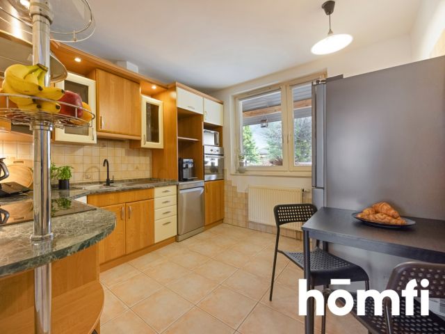 YOU WON'T FIND A BETTER LOCATED RETAIL HOUSE WITH A GARAGE AND GARDEN - Дім - Продаж - Rzeszów, Franciszka Kotuli