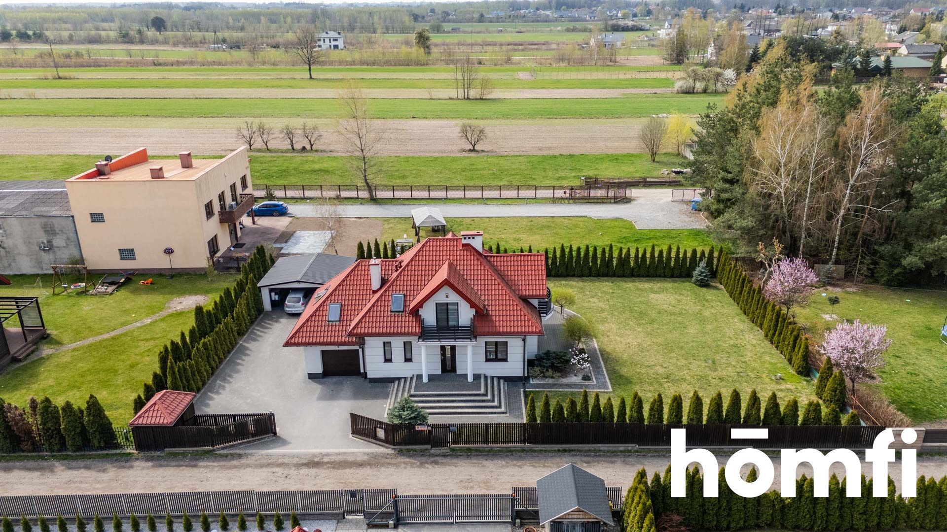 The house in Rajec Poduchowny is ready to move in - Дім - Продаж - Radomski, Jedlnia-Letnisko / Rajec Poduchowny