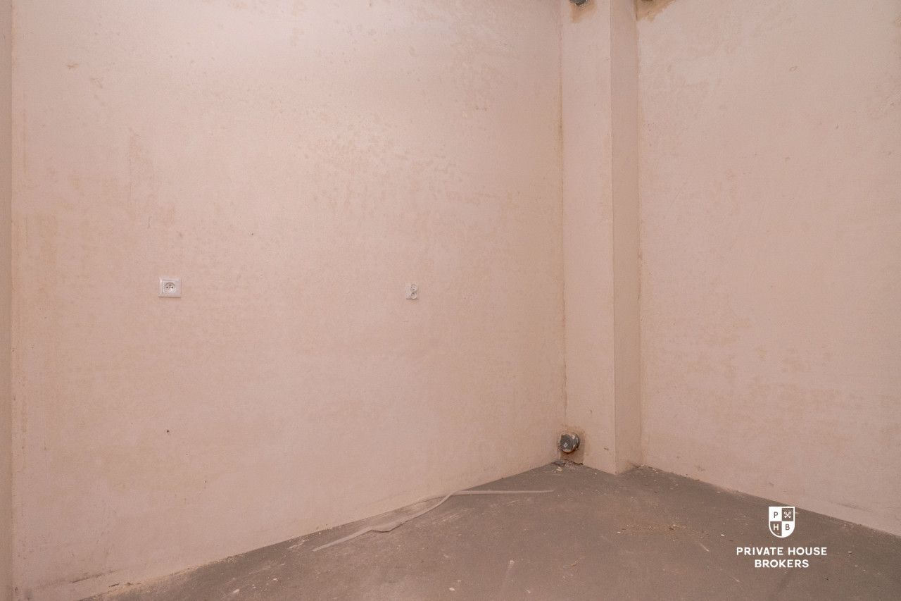 Commercial space for sell 157 sqm Powstańców street - Commercial premises - Sale - Kraków, Nowa Huta