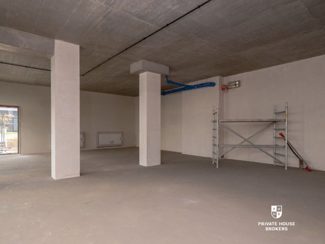 Commercial space for sell 157 sqm Powstańców street - Commercial premises - Sale - Kraków, Nowa Huta