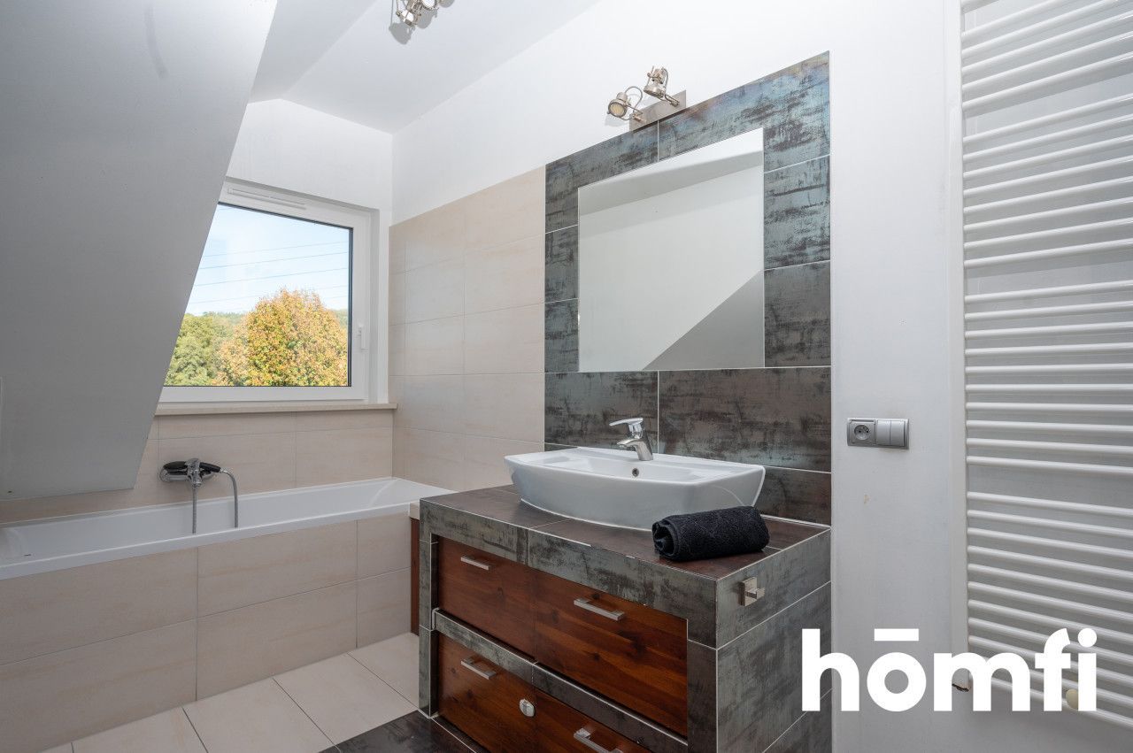 4 pokoje na sprzdeaż, ulica Zacisze w Krzeszowicach - Mieszkanie - Sprzedaż - Krakowski, Krzeszowice