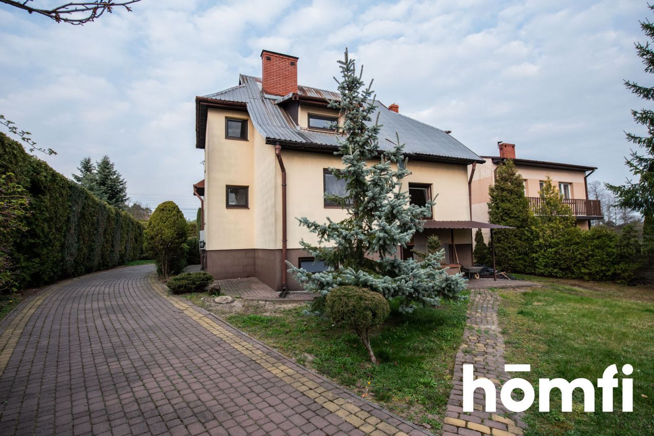 A 164m2 house with huge potential and a beautiful garden - House - Sale - Zwoleński, Zwoleń