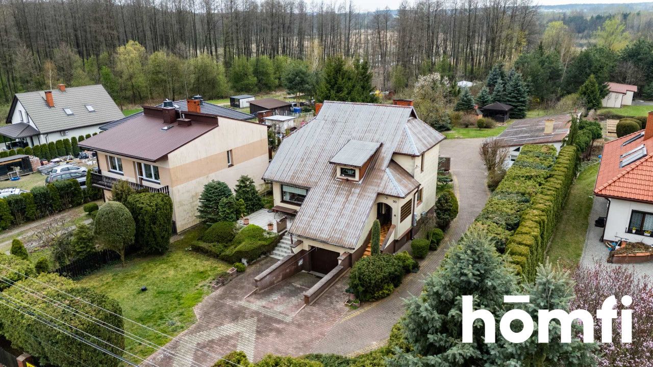 A 164m2 house with huge potential and a beautiful garden - House - Sale - Zwoleński, Zwoleń