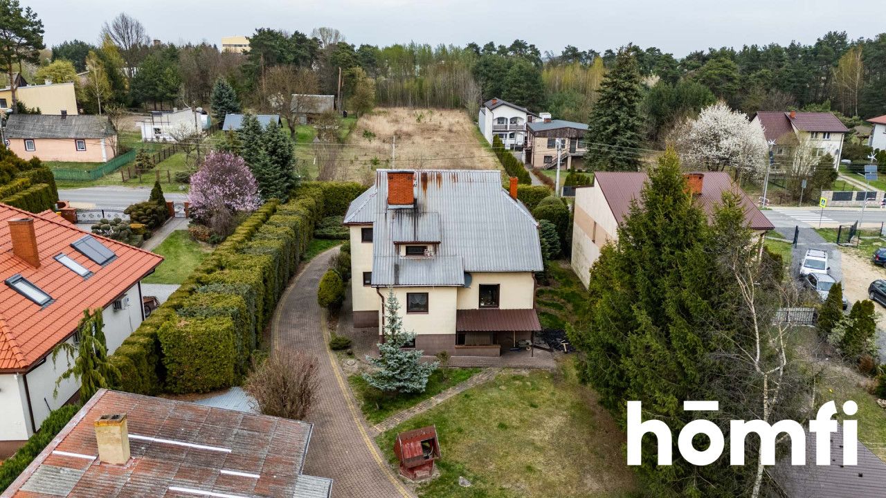A 164m2 house with huge potential and a beautiful garden - House - Sale - Zwoleński, Zwoleń