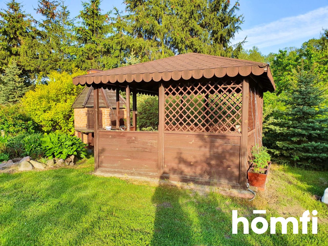 A 164m2 house with huge potential and a beautiful garden - Дім - Продаж - Zwoleński, Zwoleń