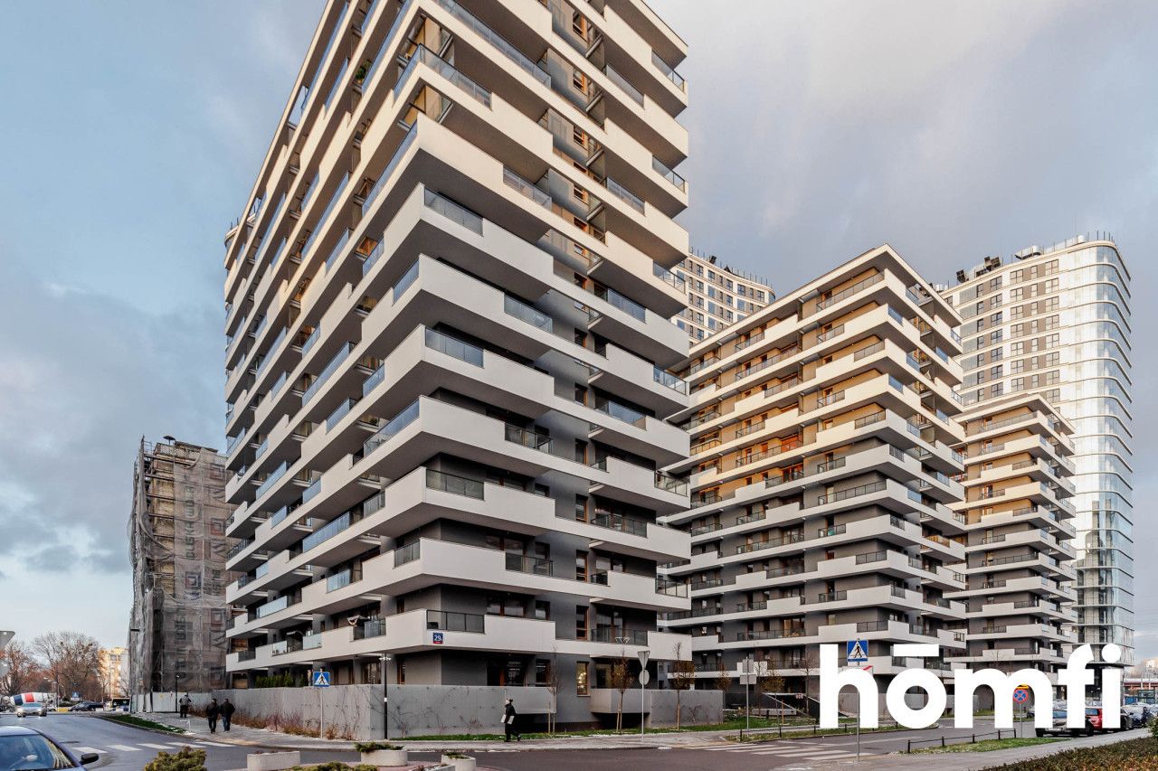 Studio apartment in Wola with a parking space - Apartment - Rent - Warszawa, Wola