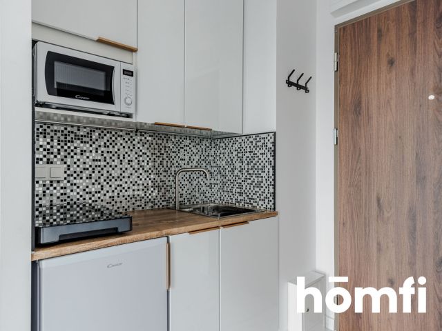 Studio apartment in Wola with a parking space - Apartment - Rent - Warszawa, Wola