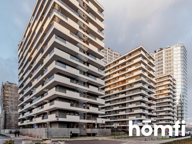 Studio apartment in Wola with a parking space - Apartment - Rent - Warszawa, Wola