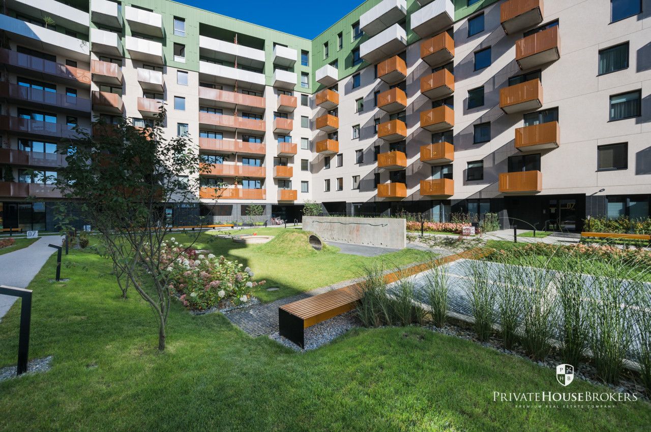 A spacious, two-room apartment at Wizjonerów Street - Квартира - Оренда - Kraków, Krowodrza / Bronowice