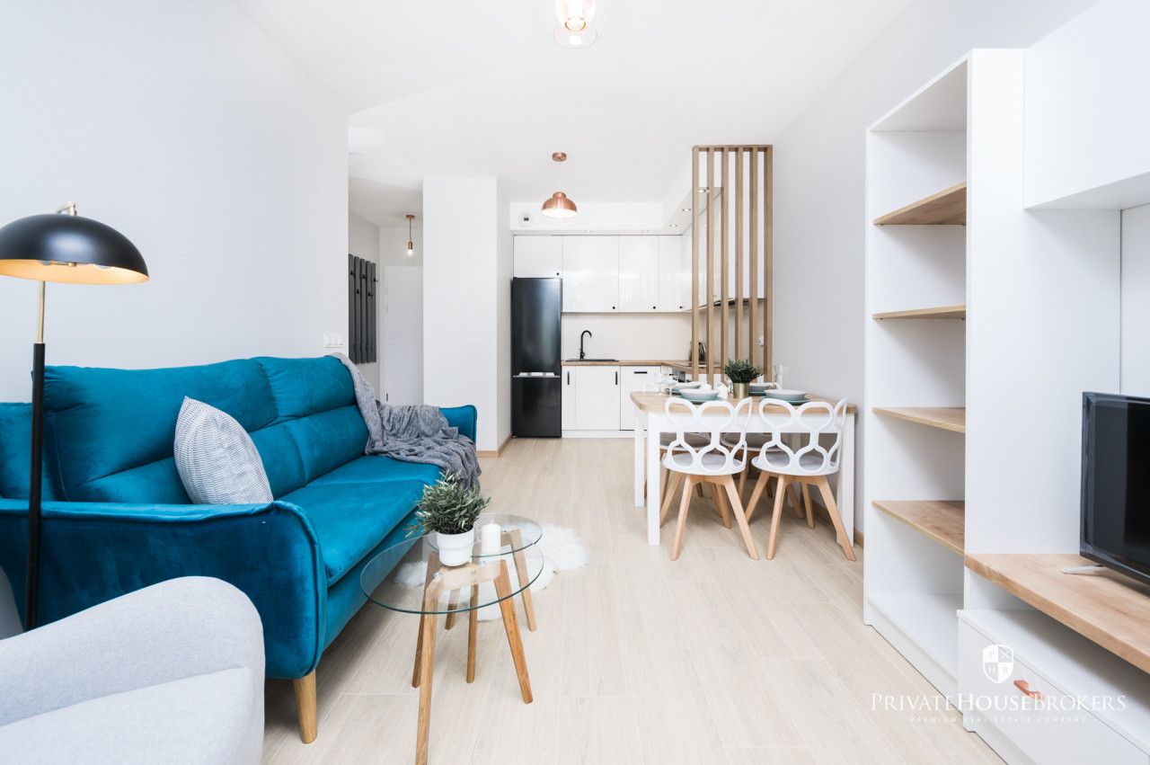 A spacious, two-room apartment at Wizjonerów Street - Квартира - Оренда - Kraków, Krowodrza / Bronowice