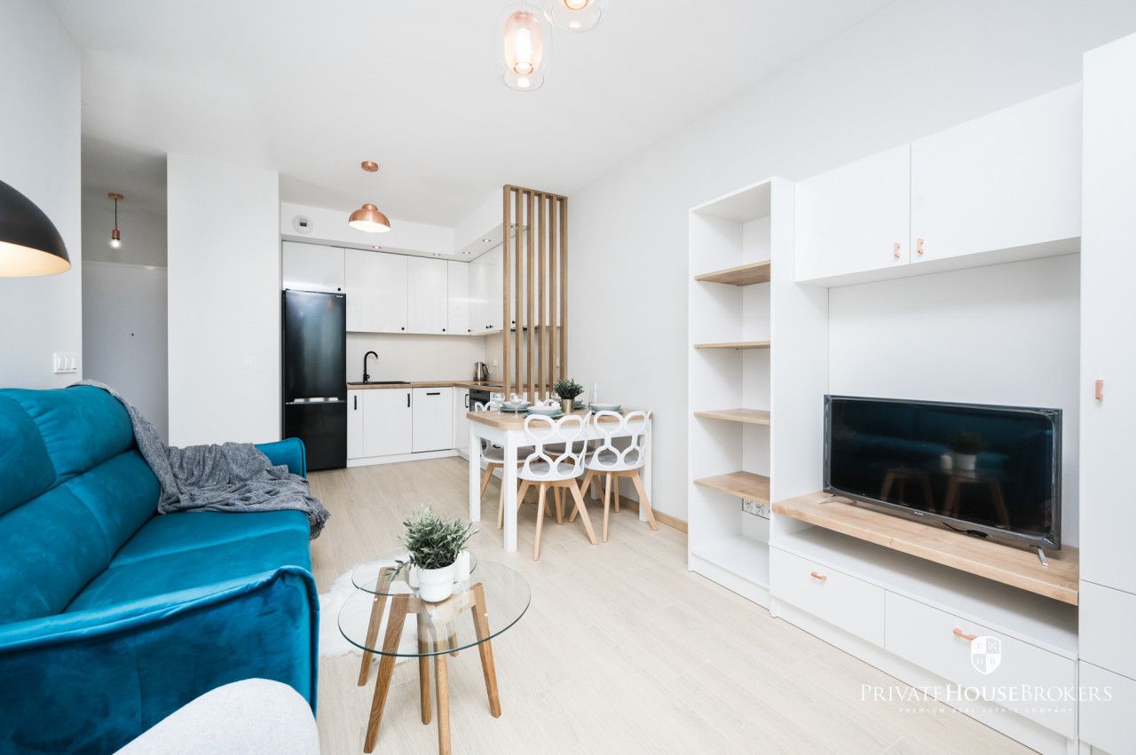 A spacious, two-room apartment at Wizjonerów Street - Квартира - Оренда - Kraków, Krowodrza / Bronowice