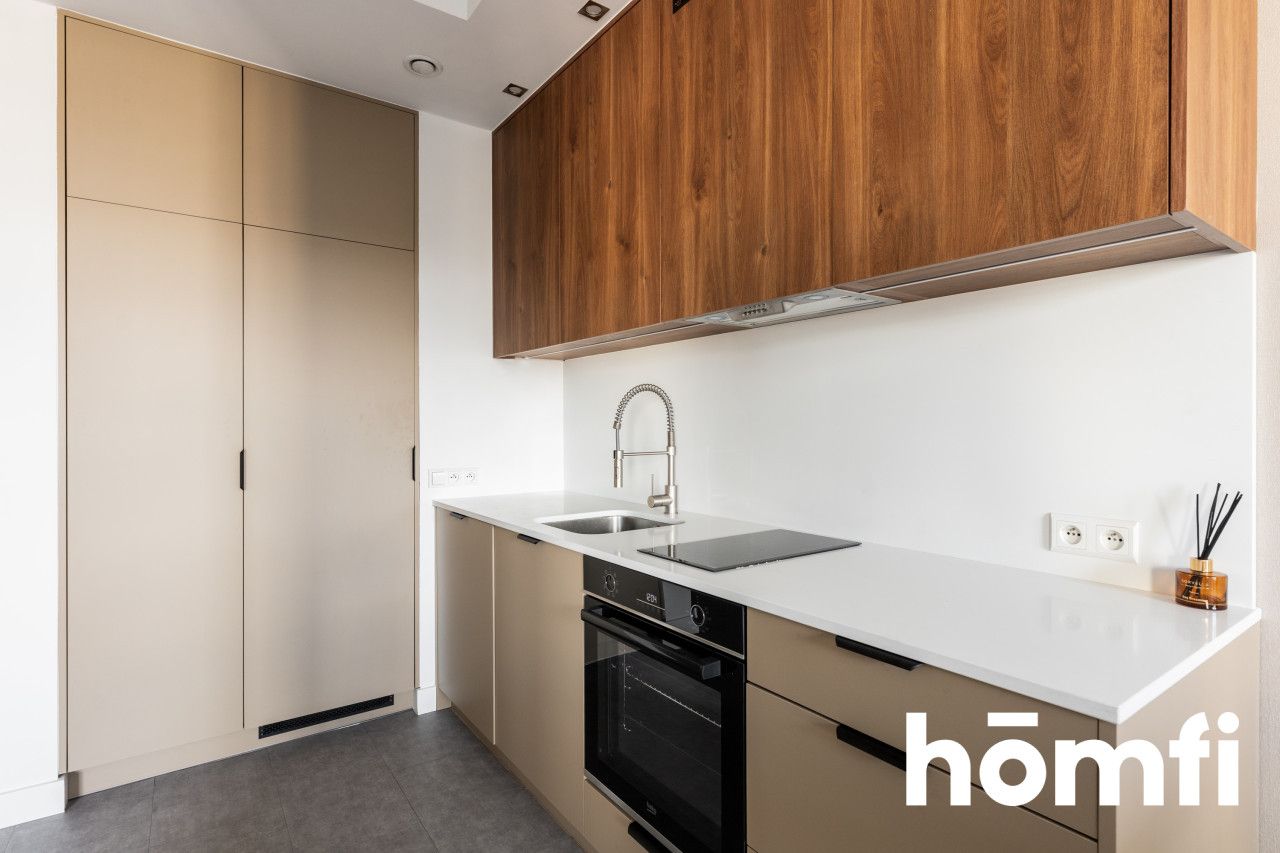Apartment in Warsaw - Platinum Towers - Apartment - Sale - Warszawa, Śródmieście