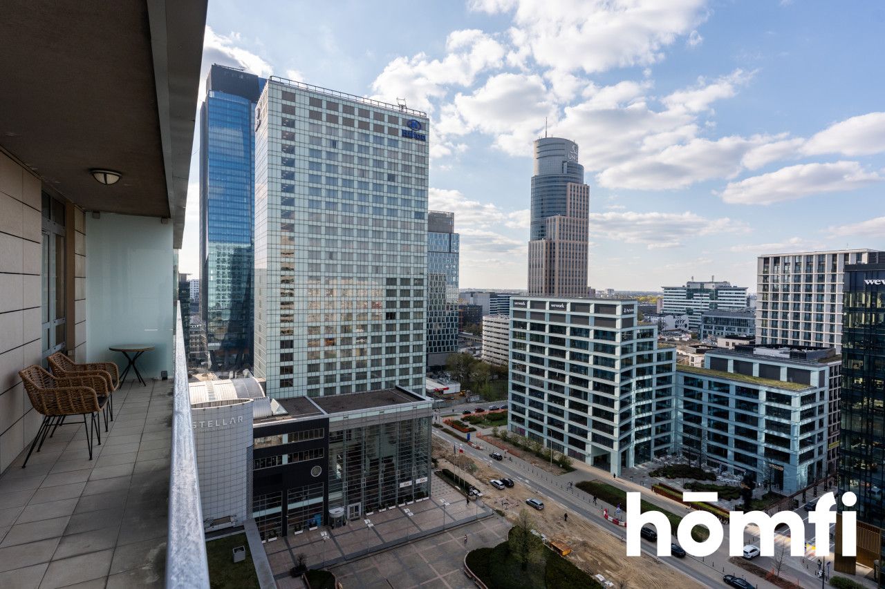 Apartment in Warsaw - Platinum Towers - Apartment - Sale - Warszawa, Śródmieście
