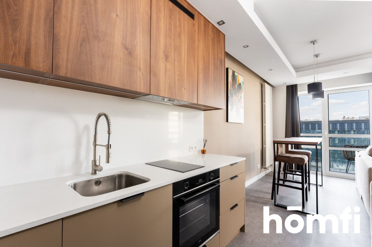 Apartment in Warsaw - Platinum Towers - Apartment - Sale - Warszawa, Śródmieście