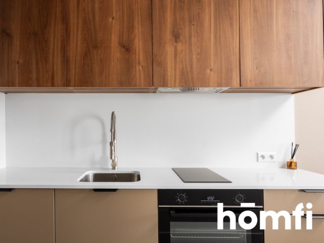 Apartament w sercu Warszawy - Platinum Towers - Mieszkanie - Sprzedaż - Warszawa, Śródmieście