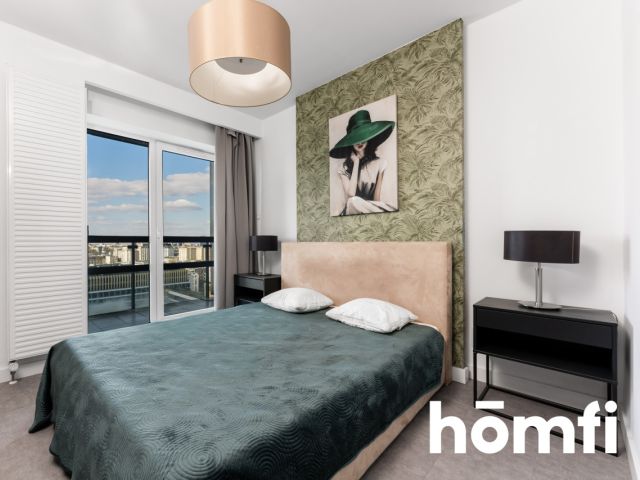 Apartament w sercu Warszawy - Platinum Towers - Mieszkanie - Sprzedaż - Warszawa, Śródmieście