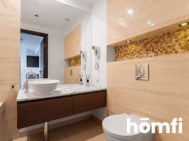 Apartament w sercu Warszawy - Platinum Towers - Mieszkanie - Sprzedaż - Warszawa, Śródmieście