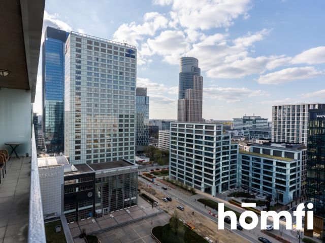 Apartament w sercu Warszawy - Platinum Towers - Mieszkanie - Sprzedaż - Warszawa, Śródmieście