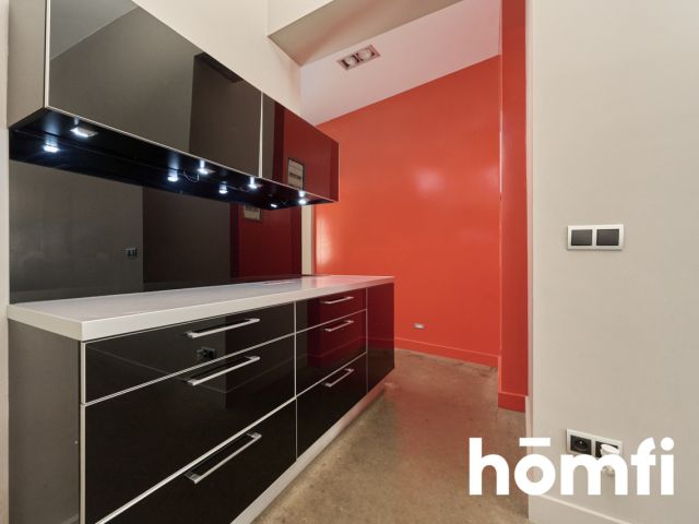 Loft in a renovated tenement house / Apartment with a studio/office / High ceilings - Квартира - Продаж - Wrocław, Stare Miasto