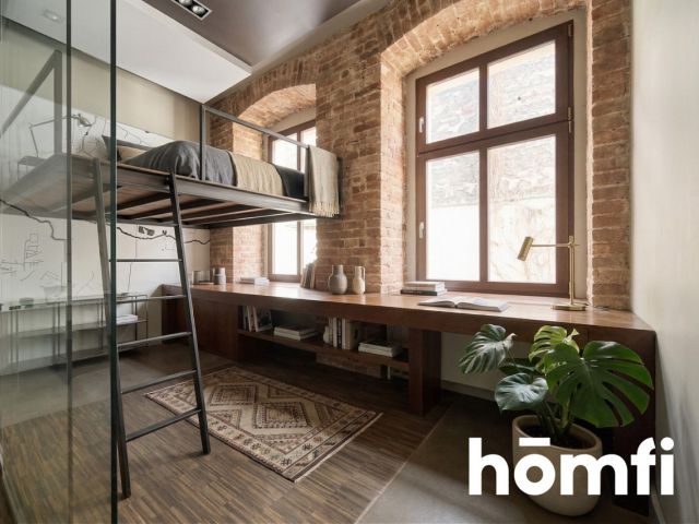 Loft in a renovated tenement house / Apartment with a studio/office / High ceilings - Квартира - Продаж - Wrocław, Stare Miasto