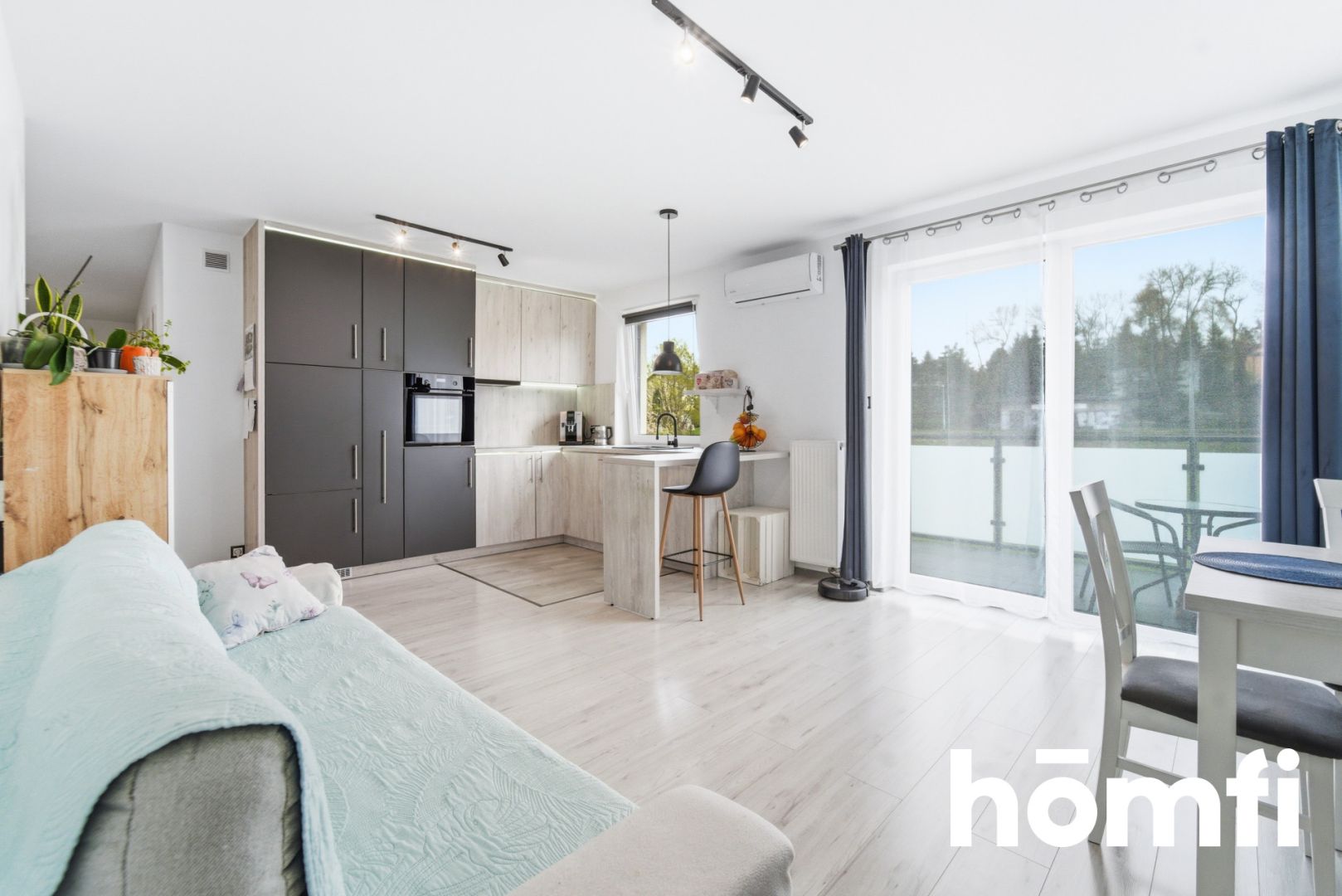 Bielsko-Biała | 4 Rooms | Air Conditioning | Balcony - Apartment - Sale - Bielsko-Biała, Górne Przedmieście