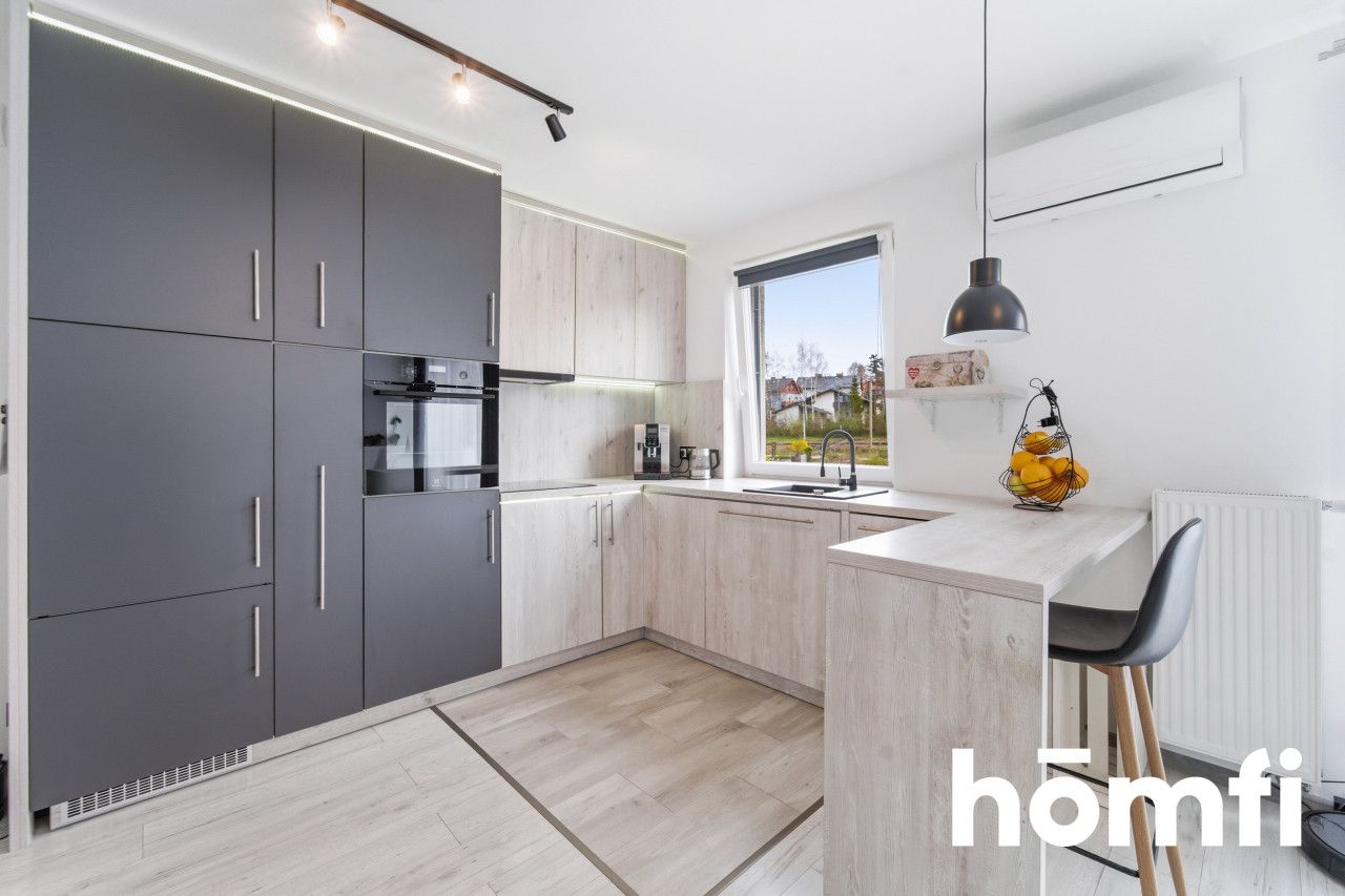 Bielsko-Biała | 4 Rooms | Air Conditioning | Balcony - Apartment - Sale - Bielsko-Biała, Górne Przedmieście