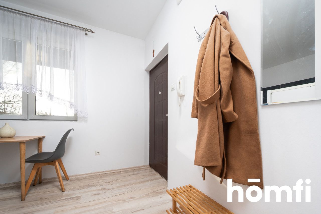 well-designed studio apartment with an area of 28.2 sqm, located in Płaszów. - Квартира - Продаж - Kraków, Podgórze