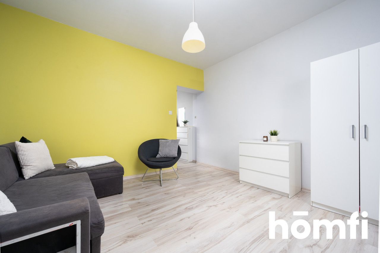 well-designed studio apartment with an area of 28.2 sqm, located in Płaszów. - Квартира - Продаж - Kraków, Podgórze