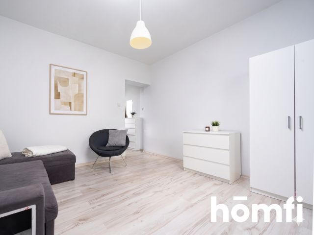 well-designed studio apartment with an area of 28.2 sqm, located in Płaszów. - Apartment - Sale - Kraków, Podgórze