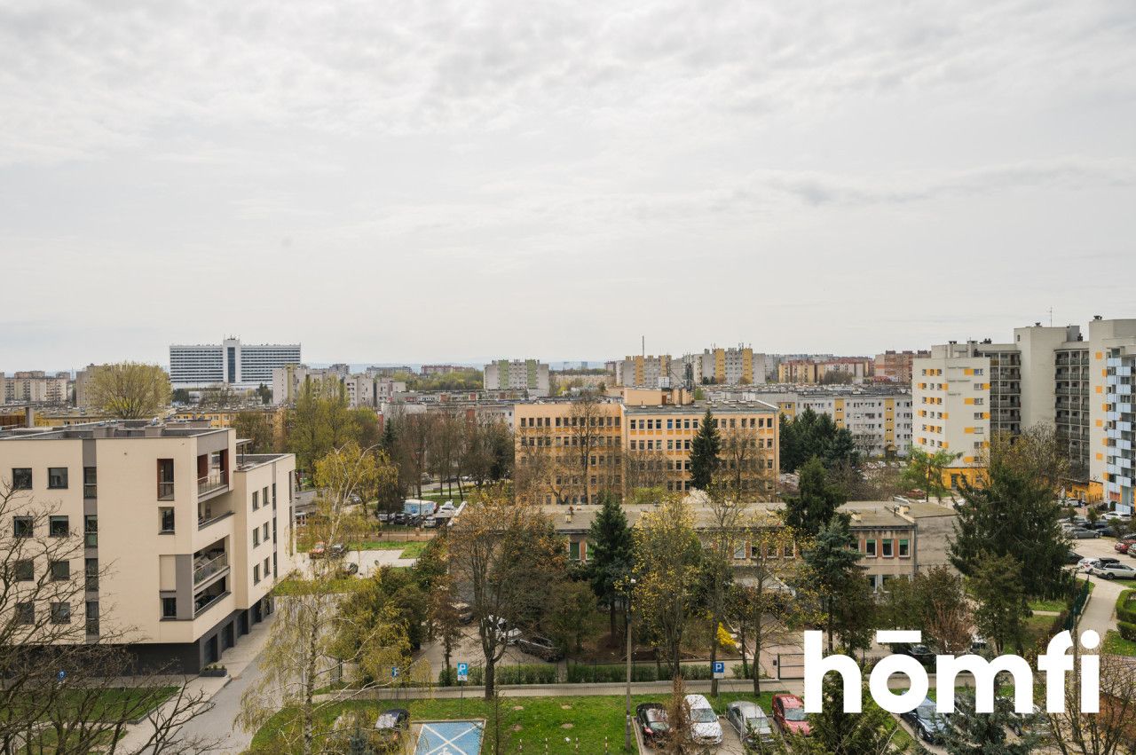 3 rooms/ 3-Room Apartment after Full Renovation/ Tatra Mountains View/ os. Piastów/ Mistrzejowice - Apartment - Sale - Kraków, Nowa Huta / Mistrzejowice