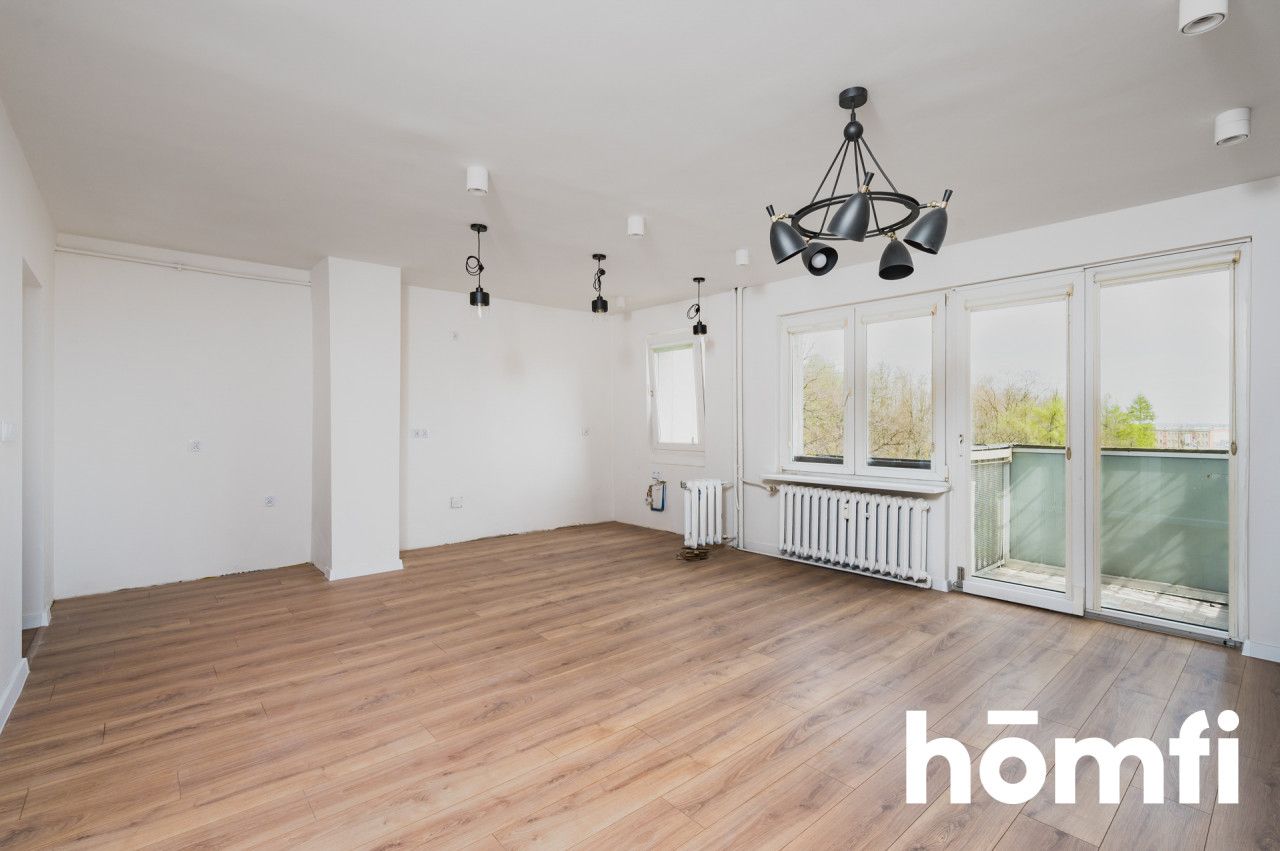 3 rooms/ 3-Room Apartment after Full Renovation/ Tatra Mountains View/ os. Piastów/ Mistrzejowice - Apartment - Sale - Kraków, Nowa Huta / Mistrzejowice