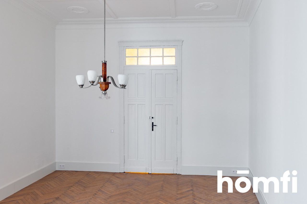 Apartment for rent in central Łódź – historic townhouse, elevator, high ceilings 3.8 m, ideal for office, clinic or residential use - Квартира - Оренда - Łódź