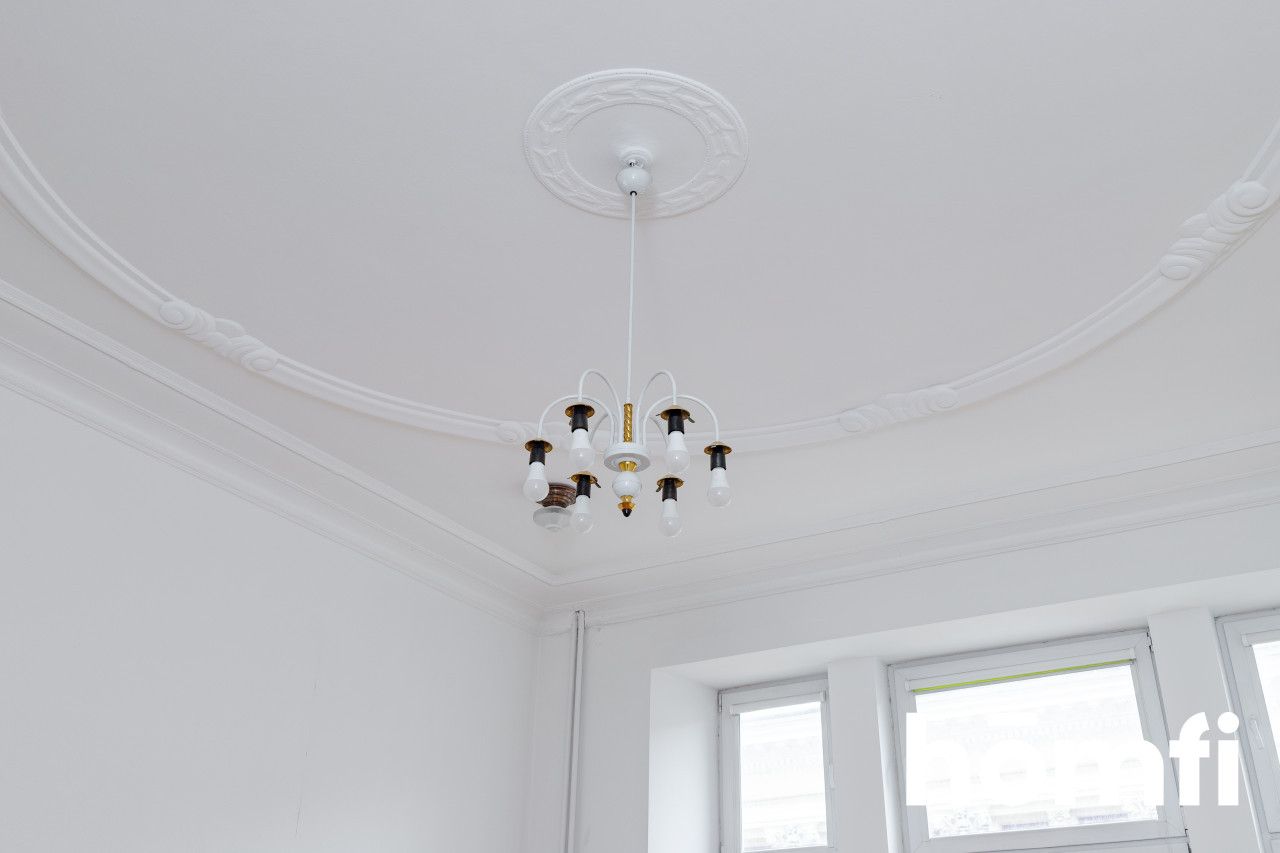 Apartment for rent in central Łódź – historic townhouse, elevator, high ceilings 3.8 m, ideal for office, clinic or residential use - Квартира - Оренда - Łódź, Widzew