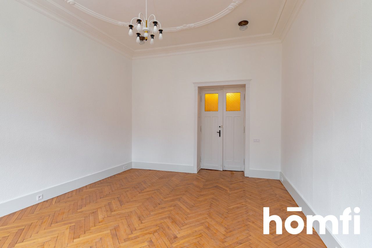 Apartment for rent in central Łódź – historic townhouse, elevator, high ceilings 3.8 m, ideal for office, clinic or residential use - Квартира - Оренда - Łódź, Widzew