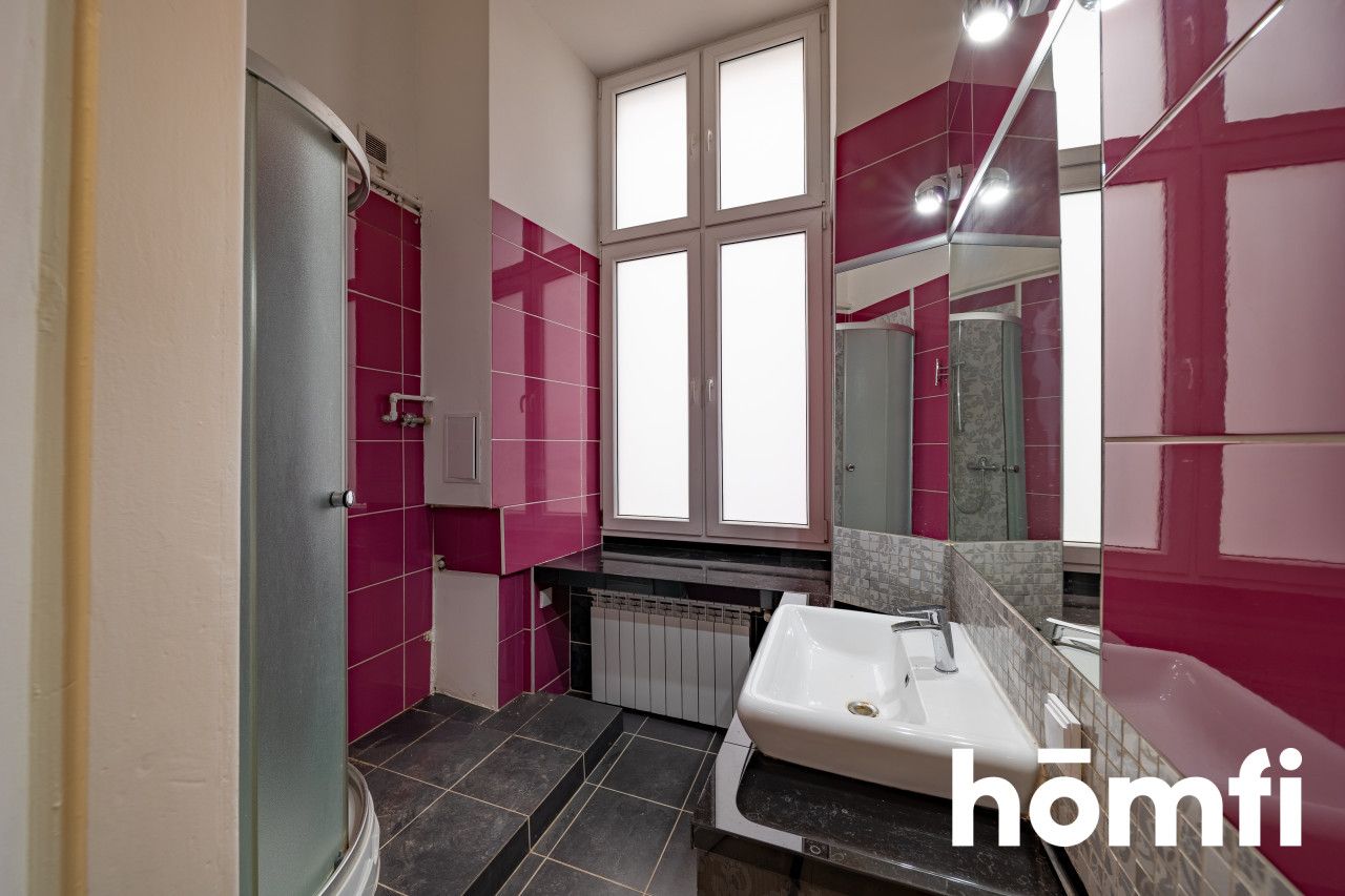 Apartment for rent in central Łódź – historic townhouse, elevator, high ceilings 3.8 m, ideal for office, clinic or residential use - Квартира - Оренда - Łódź