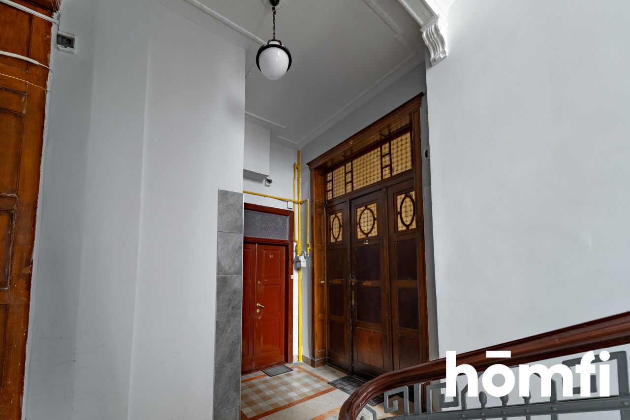 Apartment for rent in central Łódź – historic townhouse, elevator, high ceilings 3.8 m, ideal for office, clinic or residential use - Квартира - Оренда - Łódź