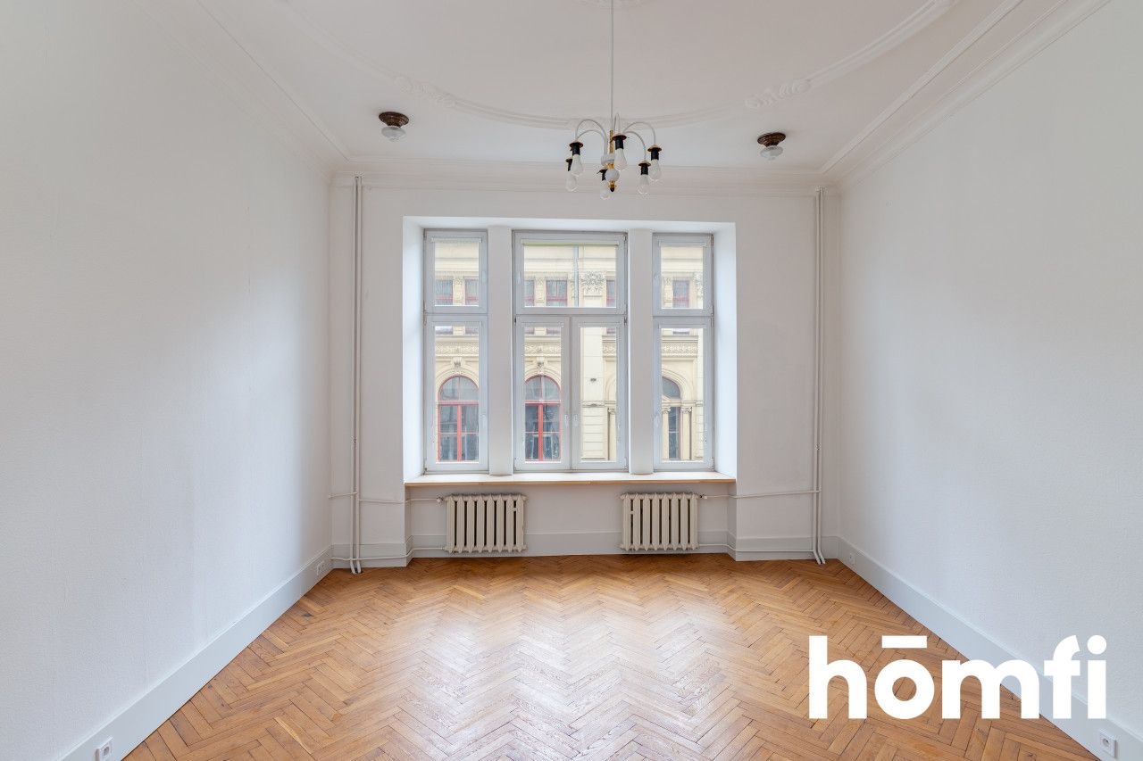 Apartment for rent in central Łódź – historic townhouse, elevator, high ceilings 3.8 m, ideal for office, clinic or residential use - Квартира - Оренда - Łódź